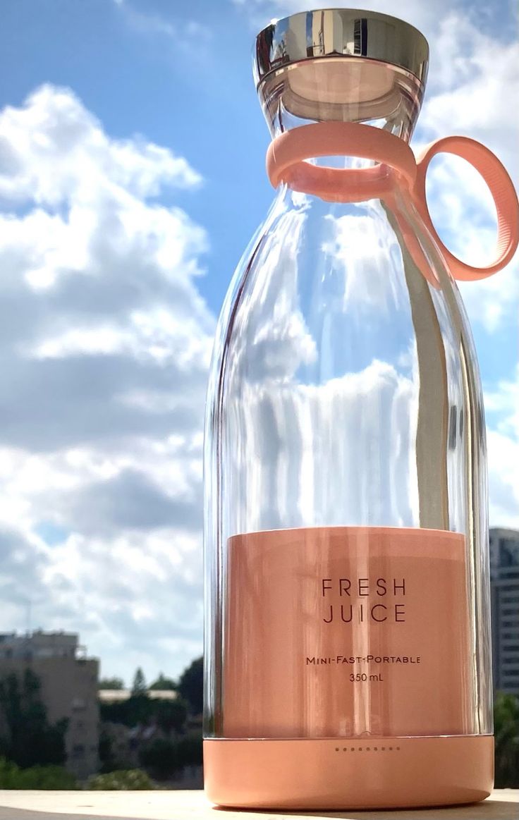 Travel Portable Mini Juice Blender