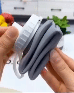 Collapsible Sports Water Bottles Leakproof Valve BPA Free Silicone Foldable Water Bottle