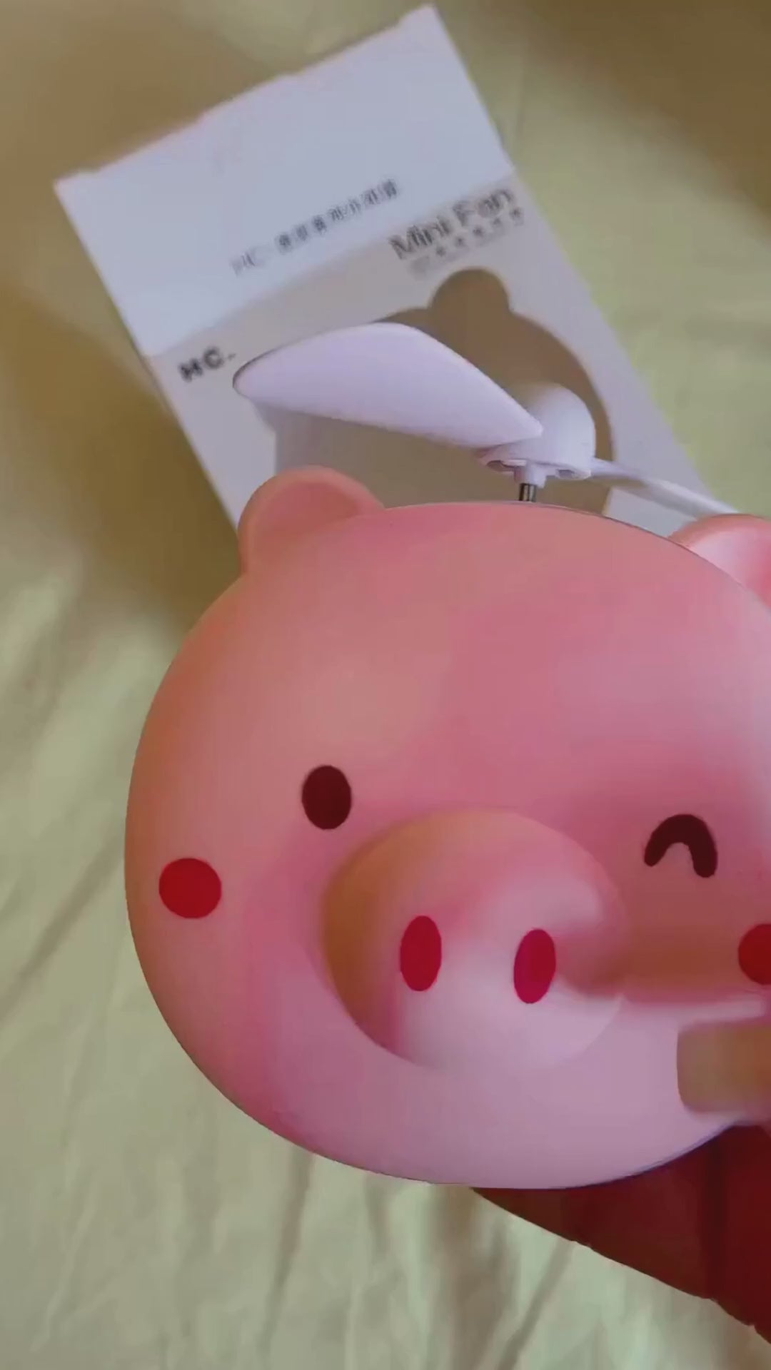 Cartoon Cute Pig LED Lights Mirror Pocket Fan