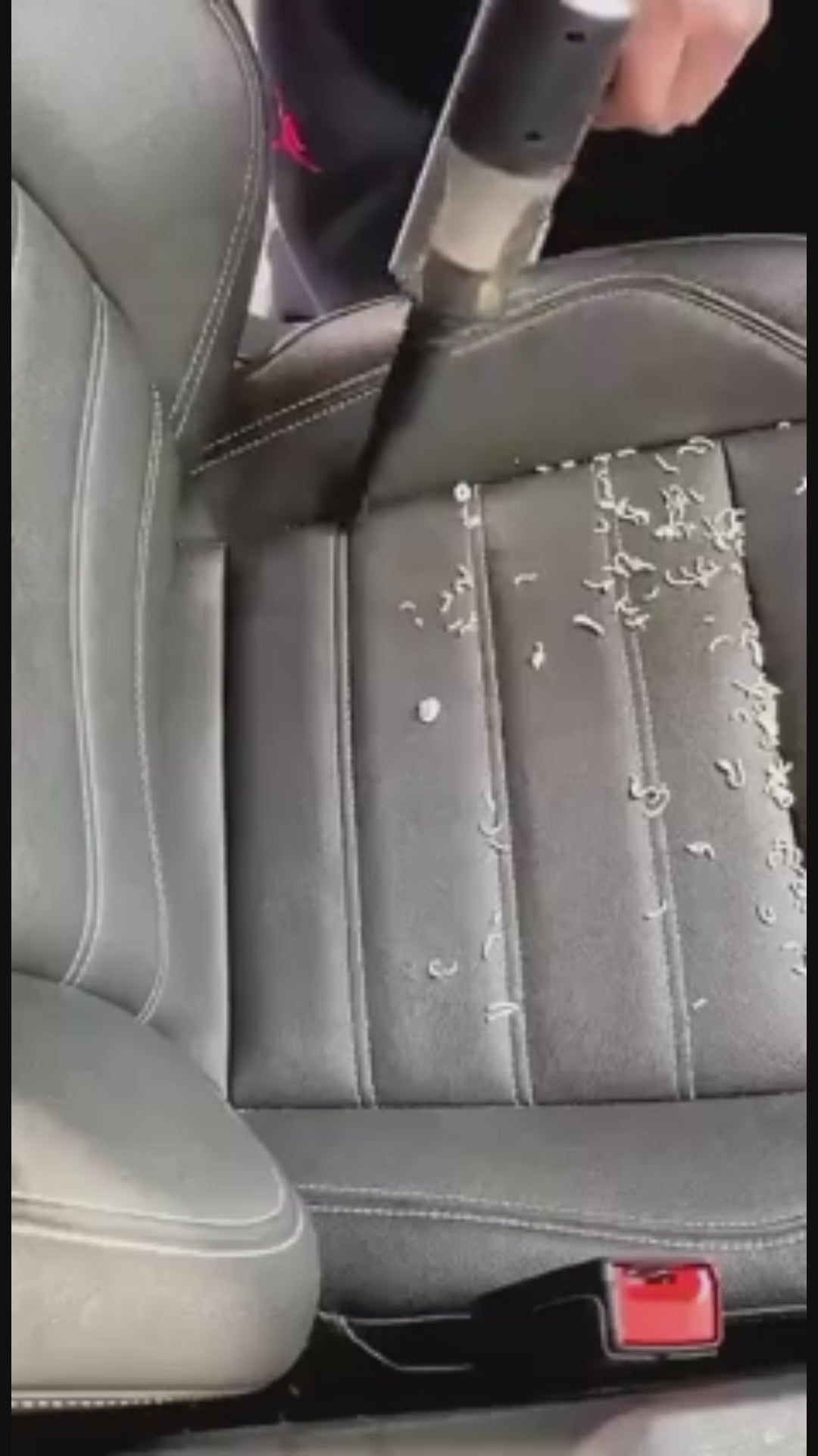 2-in-1 Mini Vacuum and Blower